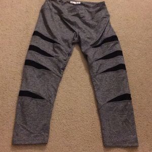 3/4 length workout pants
